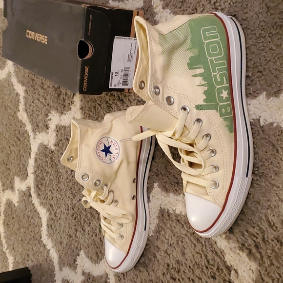 Boston hi top chucks - Picture 2 of 5